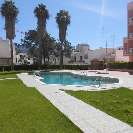 Apartamento No Parque Dos Reis *